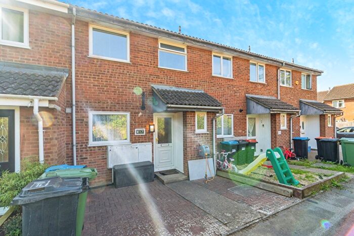 3 Bedroom Terraced House For Sale In Scardale, Heelands, Milton Keynes, Buckinghamshire, MK13