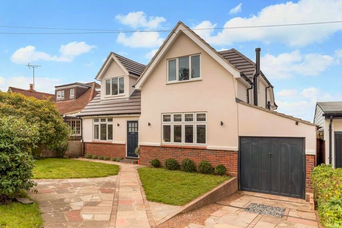 5 Bedroom Detached House To Rent In Oakdene Road, Sevenoaks, TN13