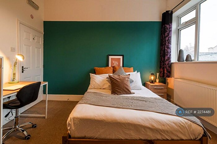 5 Bedroom Flat To Rent In Regent Street, Leamington Spa, CV32