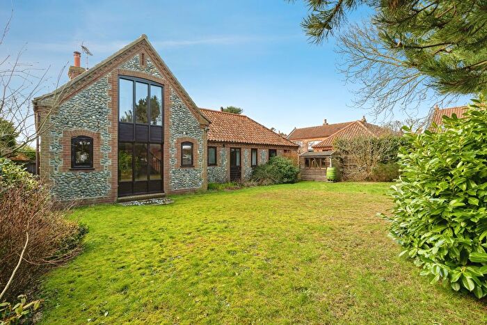 4 Bedroom Detached House For Sale In Starling Rise, Sidestrand, Cromer, Norfolk, NR27