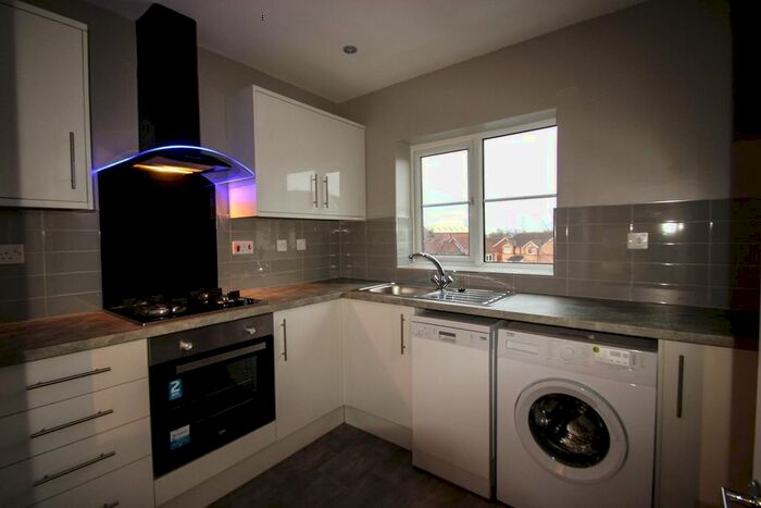 1 Bedroom Flat To Rent In Hoff Beck Court, Birmingham, B9