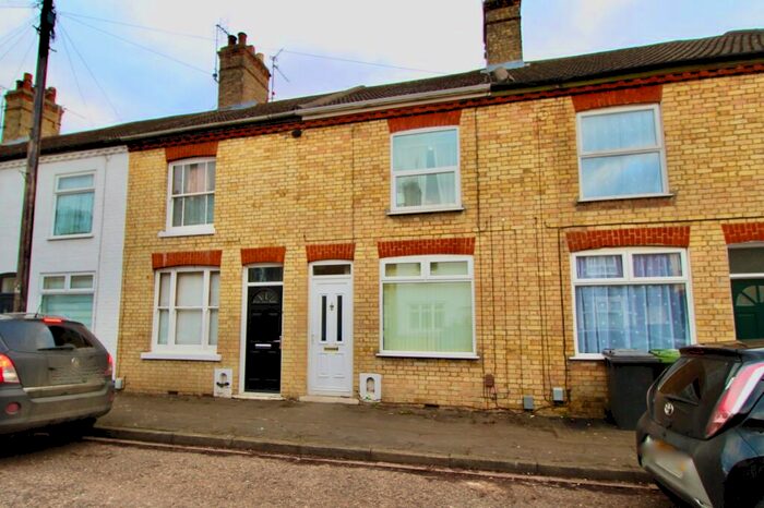 2 Bedroom Terraced House To Rent In Silver Street, Woodston, Peterborough, PE2
