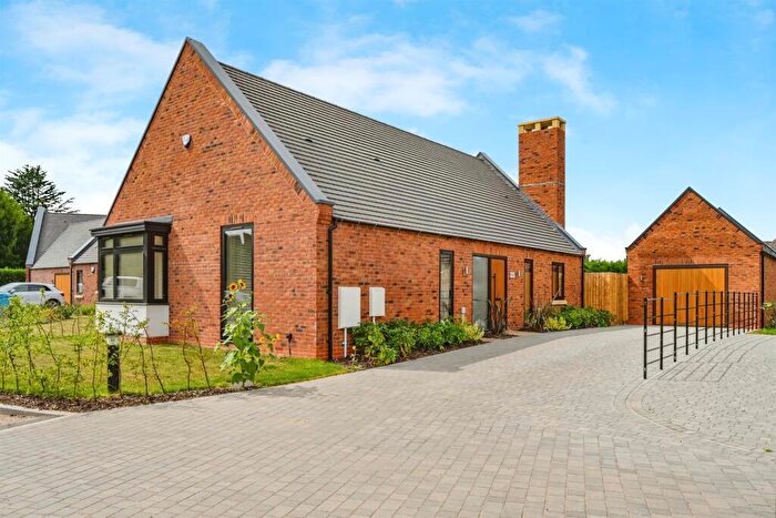 3 Bedroom Detached Bungalow For Sale In Church Croft, Mickleover, Derby, DE3