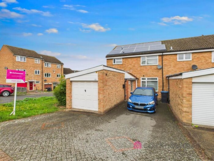 3 Bedroom End Of Terrace House For Sale In Jocelyns, Old Harlow, Harlow, CM17