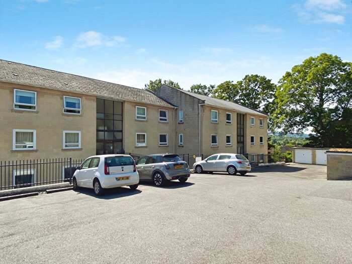 2 Bedroom Apartment For Sale In Batheaston - Gay Court, BA1
