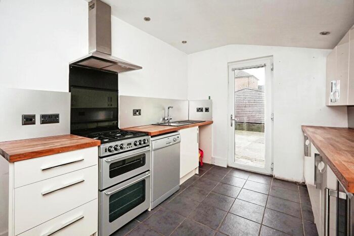 3 Bedroom End Of Terrace House For Sale In Maxton Road, Dover, Kent, CT17