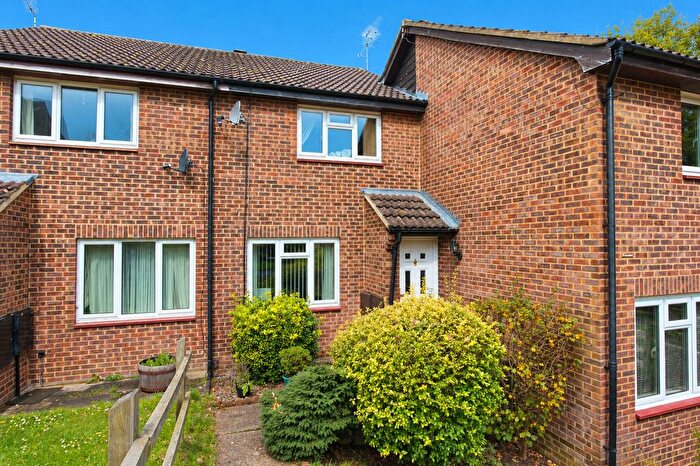 2 Bedroom Terraced House To Rent In Speedwell Close, Guildford, GU4