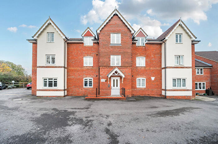 1 Bedroom Apartment For Sale In Fuchsia Grove, Shinfield, Reading, Berkshire, RG2