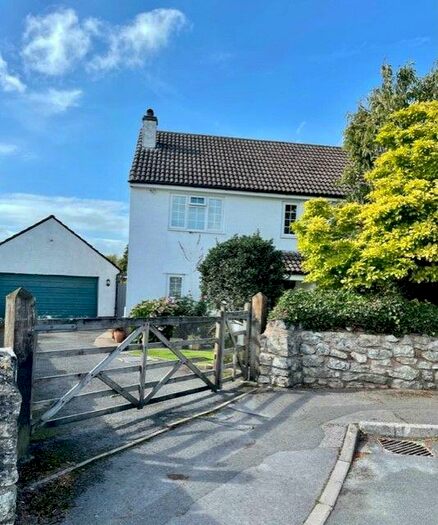 4 Bedroom Detached House For Sale In Orchard Close, Felton, Bristol, BS40