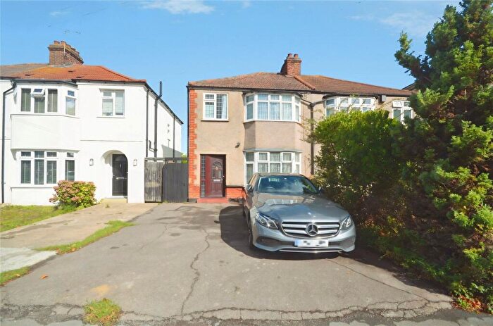 3 Bedroom Semi-Detached House To Rent In Suttons Avenue, Hornchurch, Essex, RM12