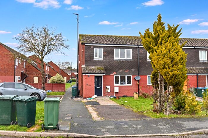 3 Bedroom End Of Terrace House For Sale In Boyd Close, Walsgrave On Sowe, Coventry, CV2