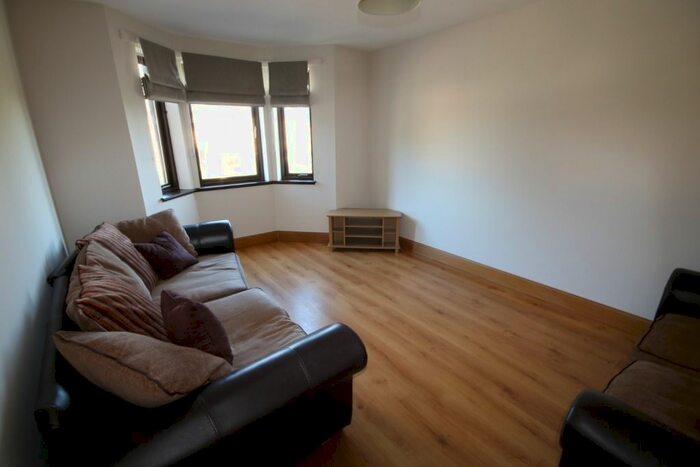2 Bedroom Flat To Rent In Erroll Street, Aberdeen, AB24