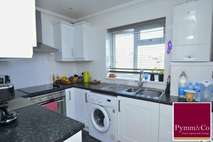 2 Bedroom Flat To Rent In Lilburne Avenue, Norwich, NR3