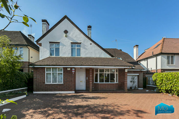 6 Bedroom Detached House To Rent In Aylmer Road, East Finchley, London, N2