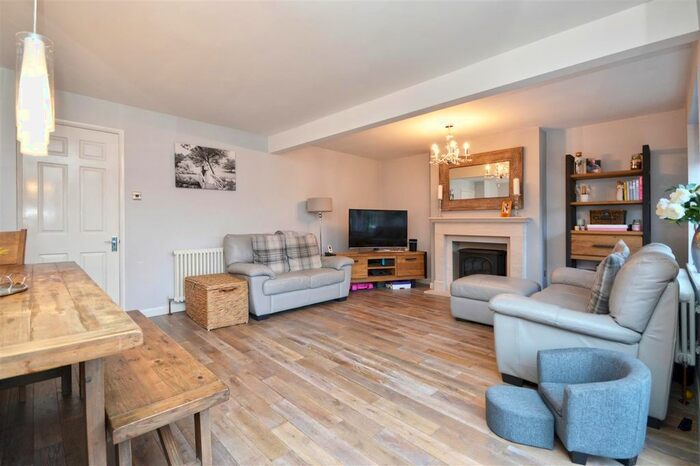 4 Bedroom Detached House For Sale In Bridge Close, Whitchurch Village, Bristol, BS14