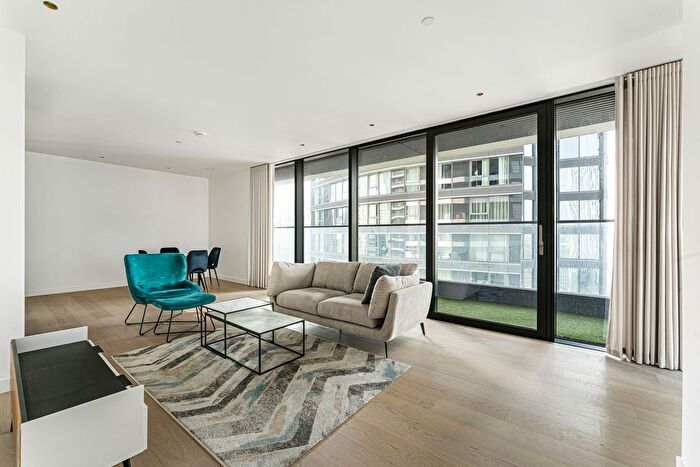 2 Bedroom Flat For Sale In Wards Place, London, London, London, E14