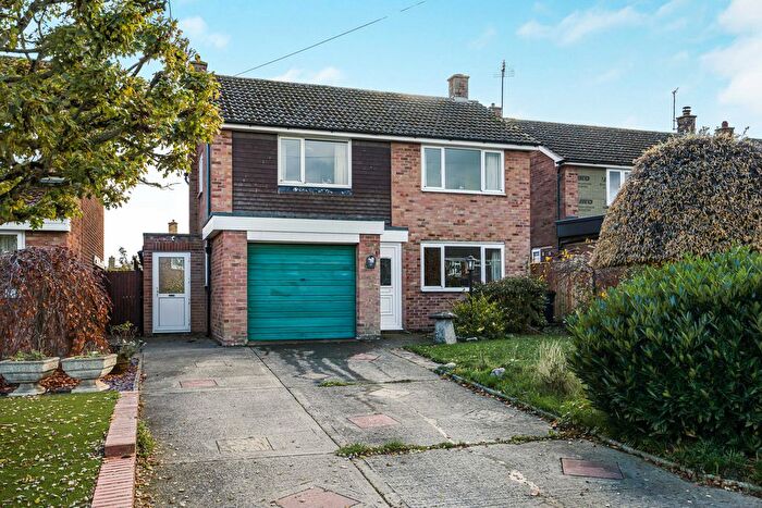 3 Bedroom Detached House For Sale In Oxford Lane, Grove, Wantage, OX12