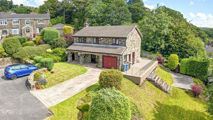 4 Bedroom Detached House For Sale In Fernhill Park, Bacup, Rossendale, OL13