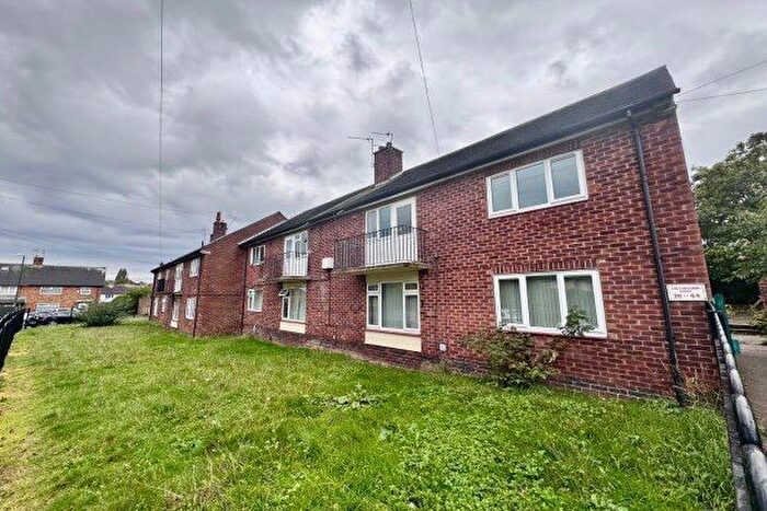 2 Bedroom Flat To Rent In Colesbourne Road, Nottingham, NG11