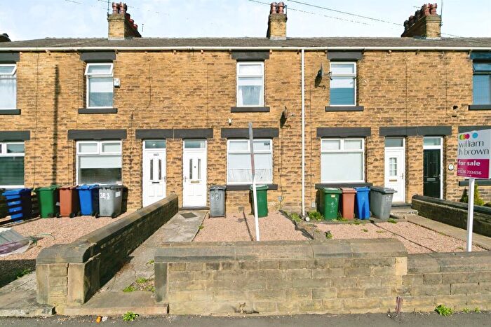 2 Bedroom Terraced House For Sale In Wakefield Road, Barnsley, S71