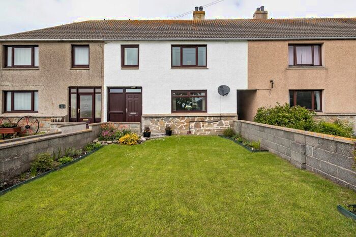 3 Bedroom Terraced House For Sale In School Place, KW14