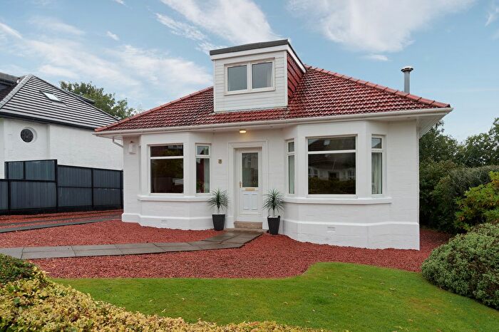 4 Bedroom Detached Bungalow For Sale In Southwold Road, Paisley, PA1