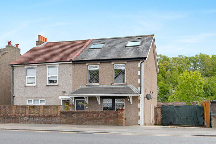 3 Bedroom Semi-Detached House For Sale In Coulsdon, Surrey, CR5