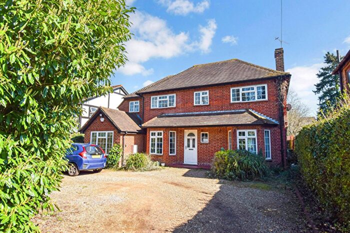 4 Bedroom Detached House For Sale In Blackpond Lane, Farnham Royal, Buckinghamshire, SL2
