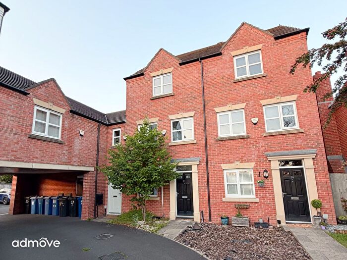 3 Bedroom Terraced House To Rent In Powder Mill Road, Warrington, WA4
