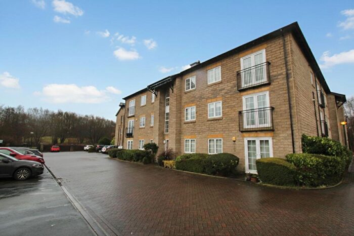 2 Bedroom Apartment For Sale In Mill Fold Gardens, Littleborough, OL15