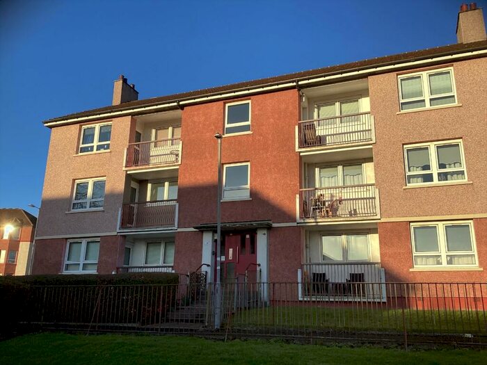 2 Bedroom Flat To Rent In Barmulloch Road, Glasgow, G21