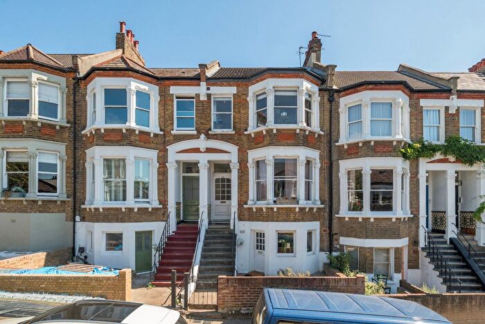 1 Bedroom Flat For Sale In Tressillian Road, Brockley, London, SE4