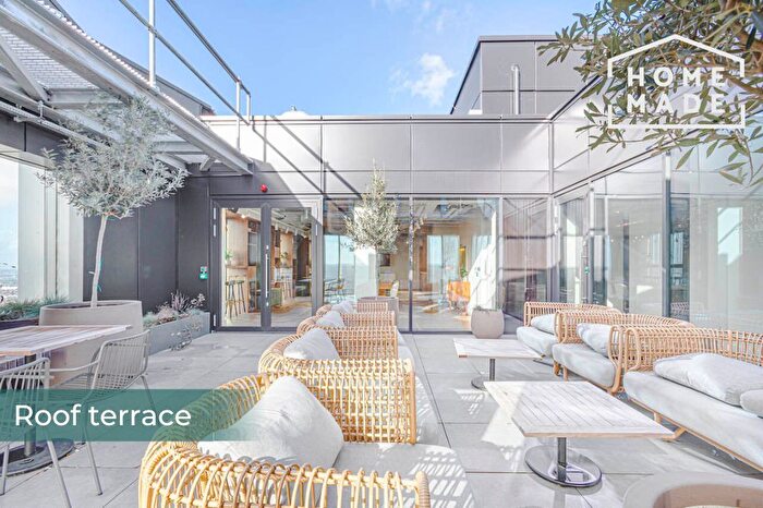 2 Bedroom Flat To Rent In George Street, Croydon, CR0