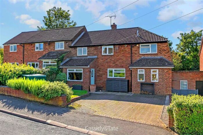 4 Bedroom Semi-Detached House To Rent In Offas Way, Wheathampstead, Hertfordshire, AL4
