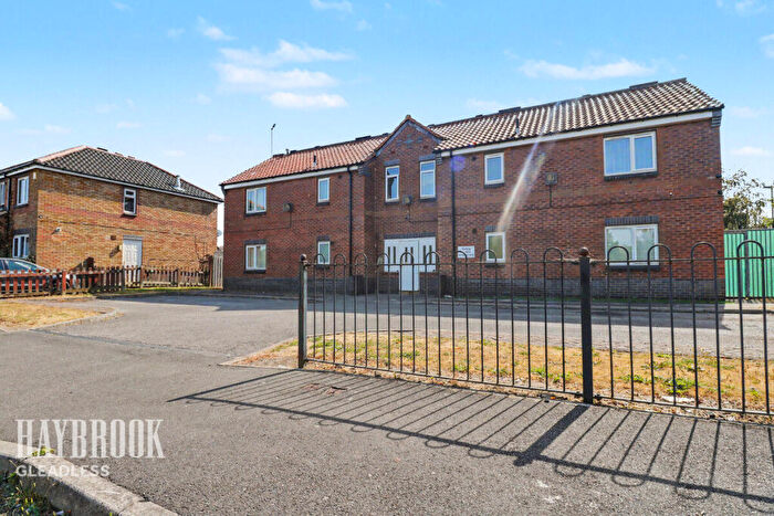 1 Bedroom Flat For Sale In Saxonlea Avenue, Sheffield, S2