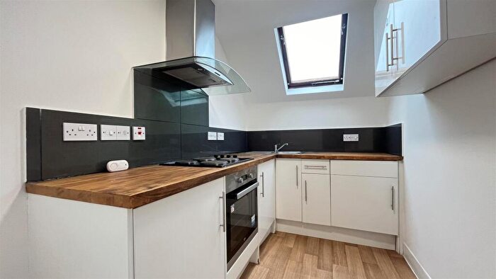 1 Bedroom Apartment To Rent In Cedar Road, Sutton, SM2