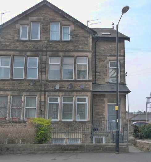 1 Bedroom Flat To Rent In Dragon Road, Harrogate, HG1