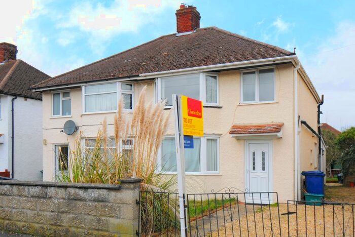 3 Bedroom Semi-Detached House To Rent In Mark Road, Hmo Ready Bedroom, OX3