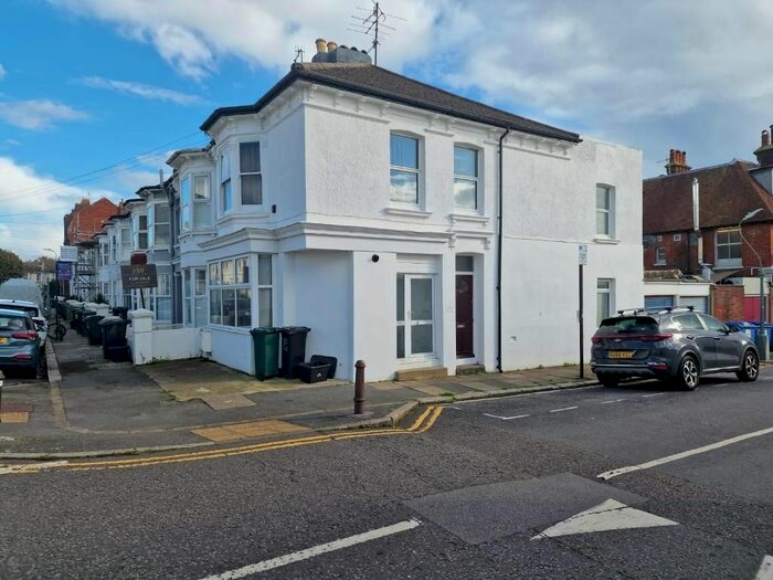 1 Bedroom Flat To Rent In Byron Street, Hove, BN3