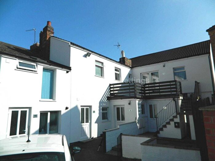 2 Bedroom Apartment To Rent In Thesiger Court, Lincoln, LN5