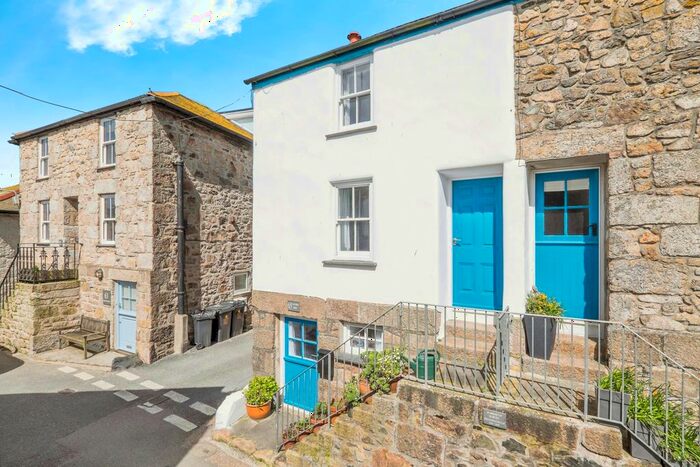3 Bedroom End Of Terrace House For Sale In Back Road East, St. Ives, TR26