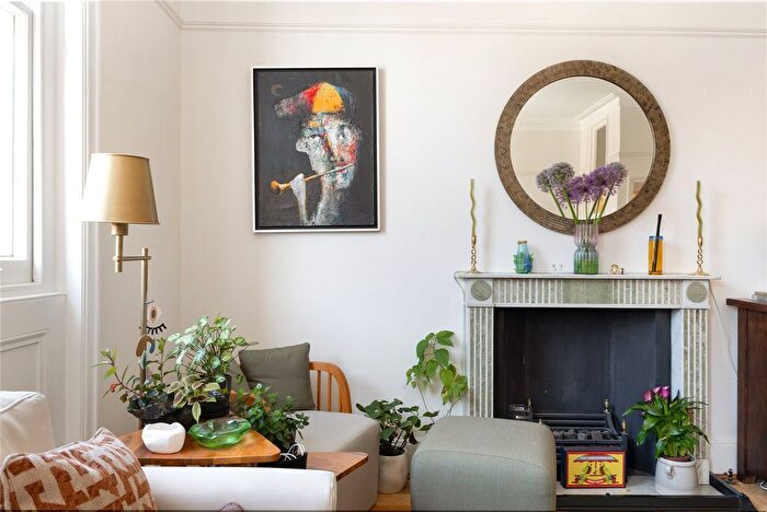 2 Bedroom Flat To Rent In Roland Gardens, South Kensington, London, SW7