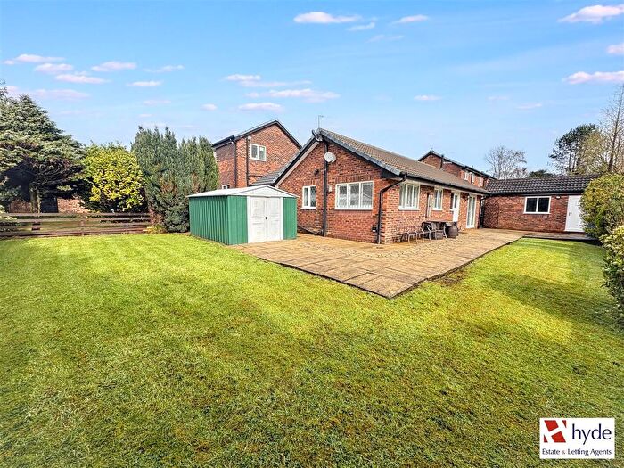 3 Bedroom Bungalow For Sale In Moray Close, Ramsbottom, Bury., BL0