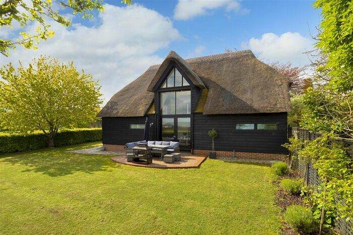 4 Bedroom Detached House For Sale In Clarks Barn, Selling Road, Selling, ME13