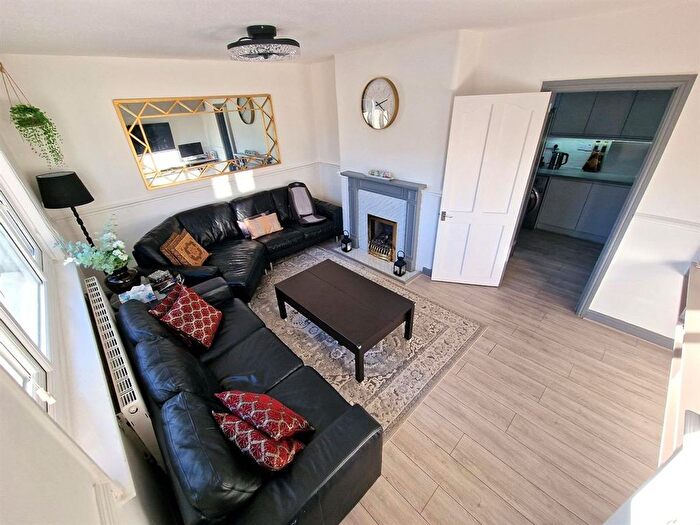 1 Bedroom Semi Detached House To Rent In Rudheath Avenue, Manchester, M20