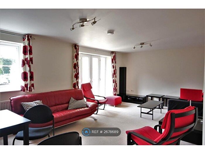 2 Bedroom Flat To Rent In Smiths Wharf, Wantage, OX12