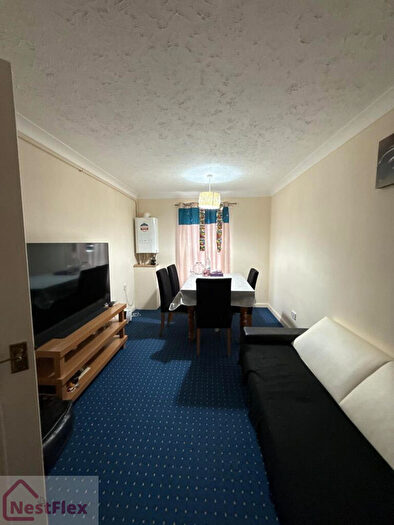 2 Bedroom Flat To Rent In Flat, A High Street, Holbeach, Spalding, Lincolnshire, PE12