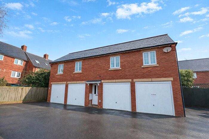 2 Bedroom Detached House For Sale In Viburnum Road, Almondsbury, BS32