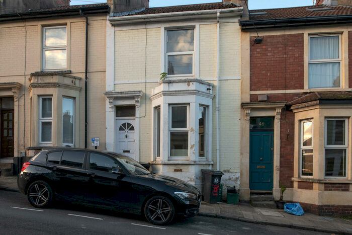 4 Bedroom Terraced House To Rent In Upper Perry Hill, Bristol, BS3