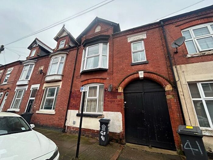 2 Bedroom Flat To Rent In Connaught Street, Leicester, LE2
